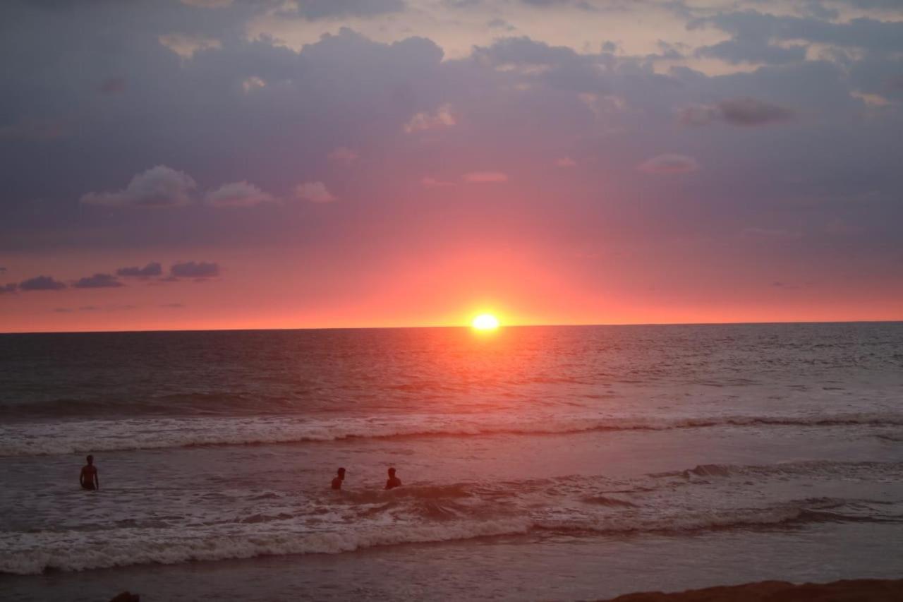 Happy Cocos Beach House Васкадува Экстерьер фото
